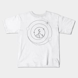 Aesthetic spiral line Kids T-Shirt